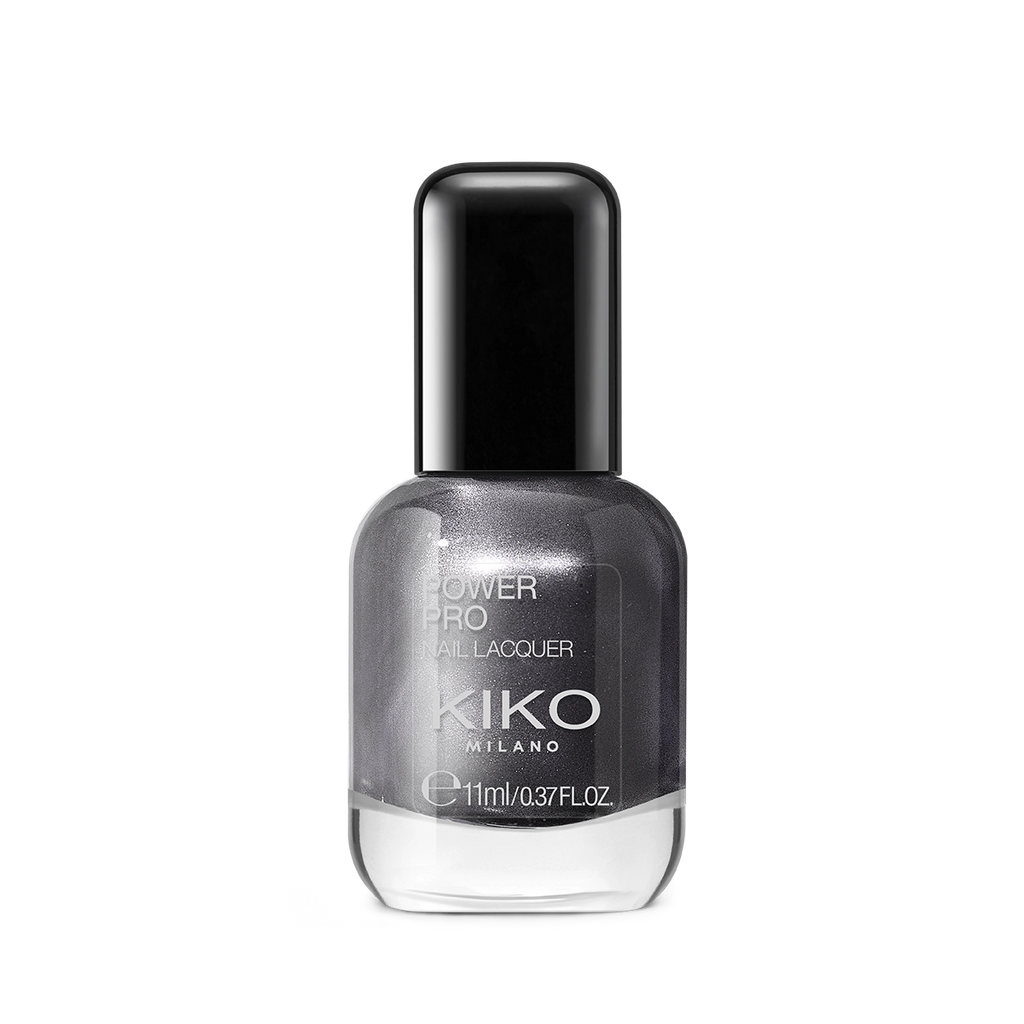 244_smokey_nails